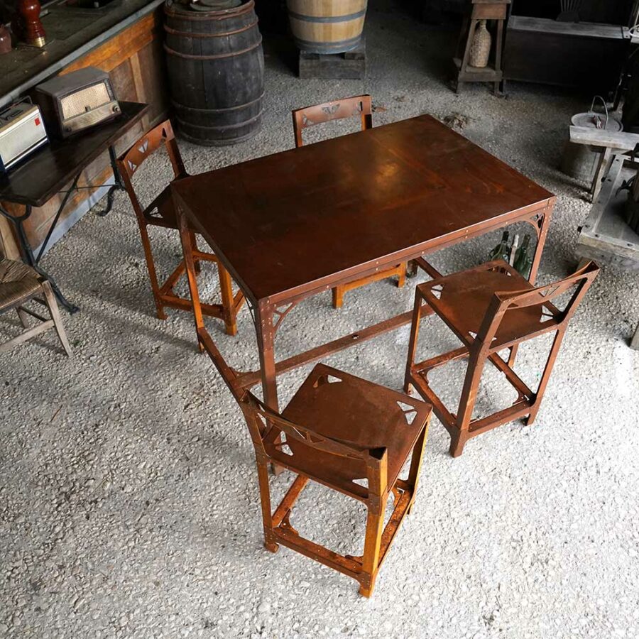 Agence-design-mobilier-industriel